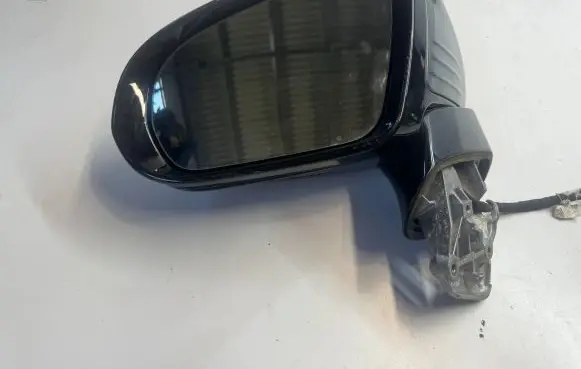 Mercedes-Benz E W238 Front door electric wing mirror A0998108300