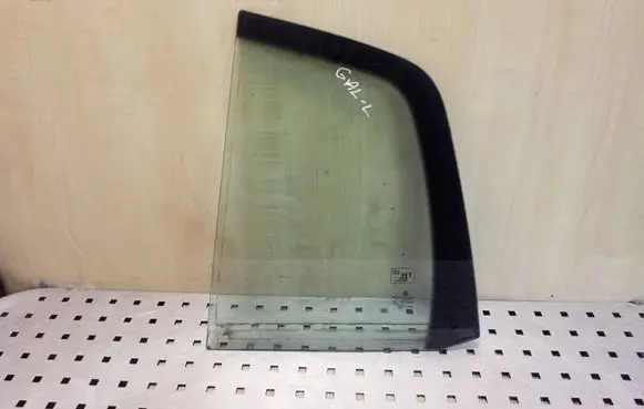 Volkswagen Golf Plus Rear vent window glass 
