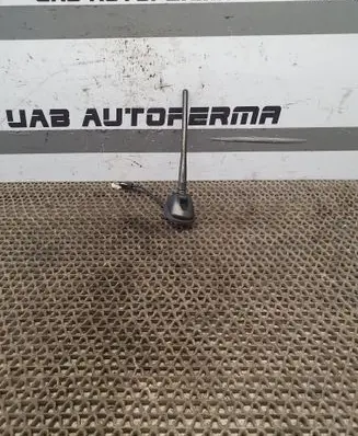 Mitsubishi Outlander Radio antenna A080615