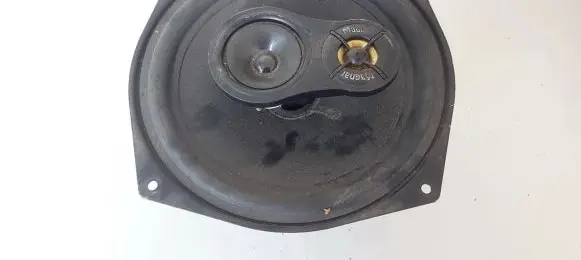 Volkswagen Polo II 86C 2F Front door speaker