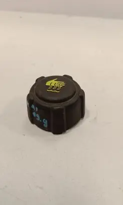 KIA Sorento Coolant expansion tank/reservoir cap 