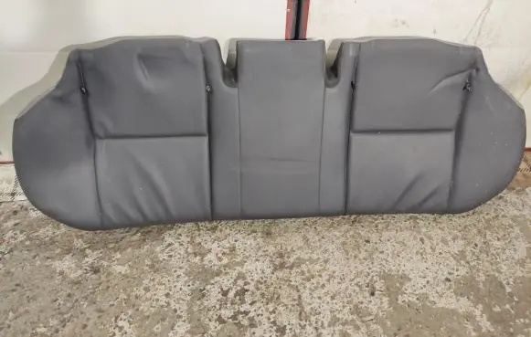 Rear seat
