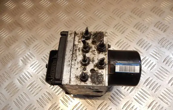 Volkswagen PASSAT B6 ABS Pump 3C0614095P 27176