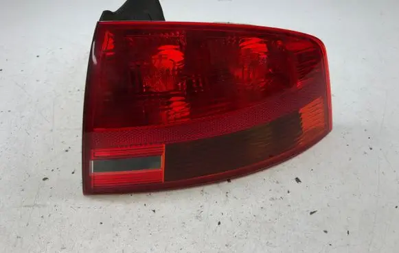 Audi A4 S4 B7 8E 8H Rear/tail lights 8E5945096