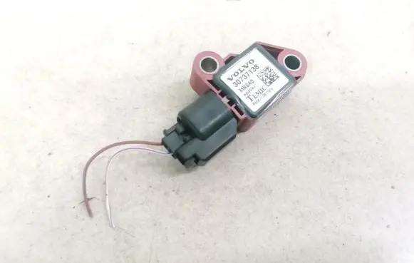 Volvo V50 Airbag deployment crash/impact sensor 30737138 MRSA58840A7