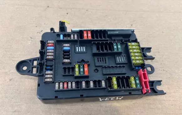 BMW 3 F30 F35 F31 Fuse box set 19178000001 9261111 13032013
