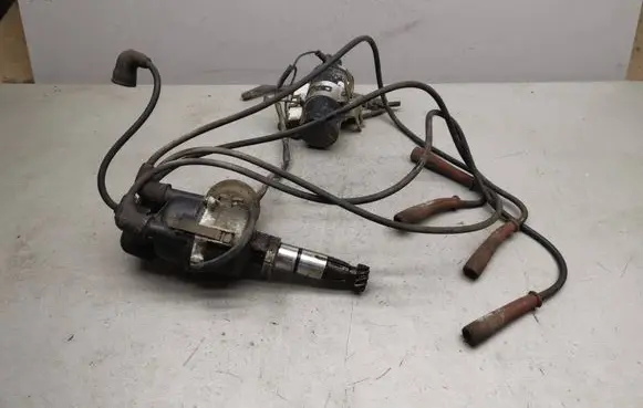 Mitsubishi Cordia Spark distributor T3T62477