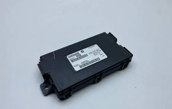 Dodge Charger Keyless (KESSY) go control unit/module 68234229AB P68234229AB