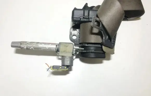 Volvo S80 Rear seatbelt 570521200k