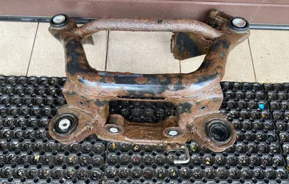 BMW 3 E46 Rear subframe 