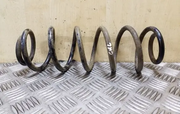 Volkswagen Scirocco Rear coil spring