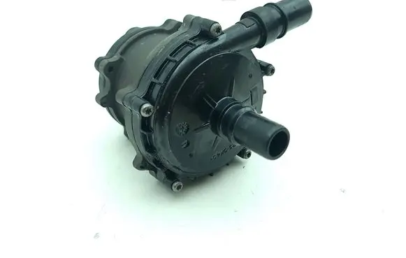 Hyundai Kona II Electric auxiliary coolant/water pump 240802S2A1
