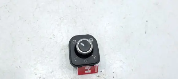 Volkswagen Sharan Wing mirror switch 5K0959565