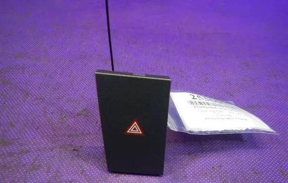 Opel Signum Hazard light switch 