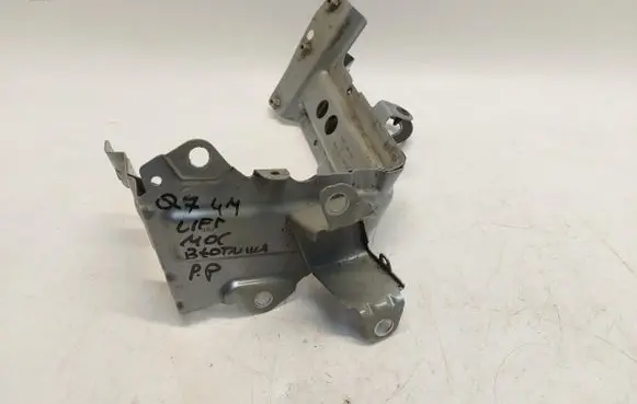 Audi Q7 4M Fender mounting bracket 4m0821138b-jlk01