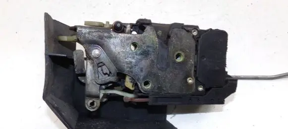 Alfa Romeo 156 Front door lock