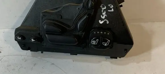 Mercedes-Benz S W220 Seat control switch A2208214651