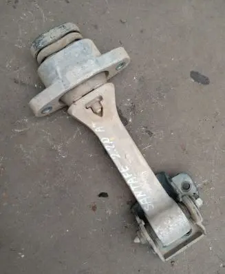 Hyundai Santa Fe Engine mount bracket 219592W000