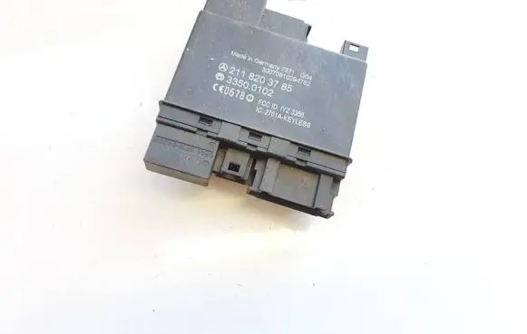 Mercedes-Benz CLS C219 Other control units/modules 2118203785 33500102