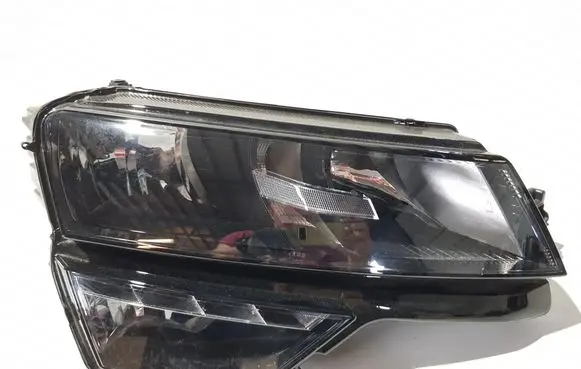 Skoda Karoq Headlight/headlamp 57B941016A