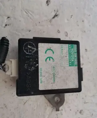Toyota RAV 4 (XA30) Door central lock control unit/module 8974142151