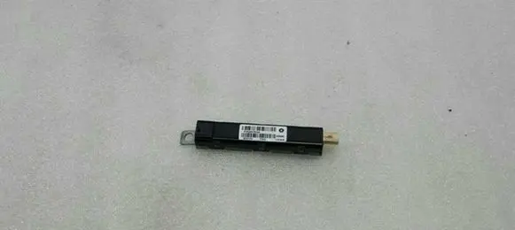 Chrysler 300C Aerial antenna amplifier P05064783AA