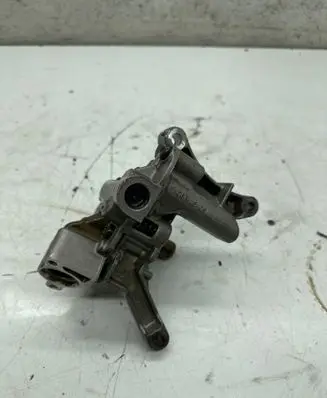 Audi A7 S7 4G Oil pump 06E115105
