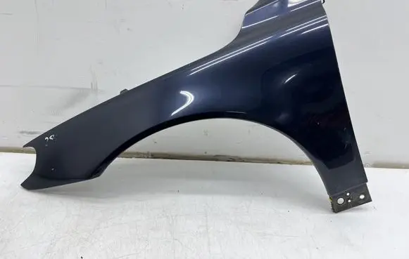 Volvo V70 Fender 