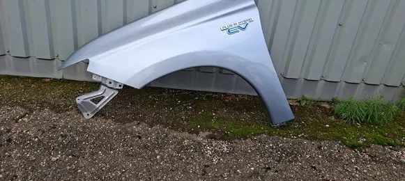 Mitsubishi Outlander Fender
