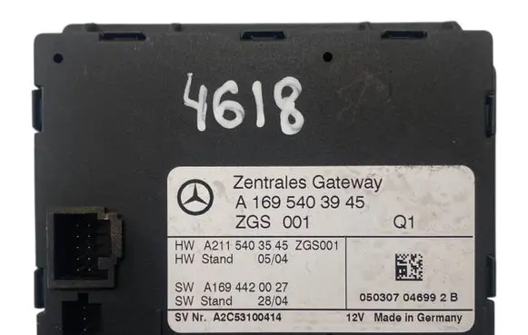 Mercedes-Benz A W169 Gateway control module A1695403945 A1694420027 A2115403545