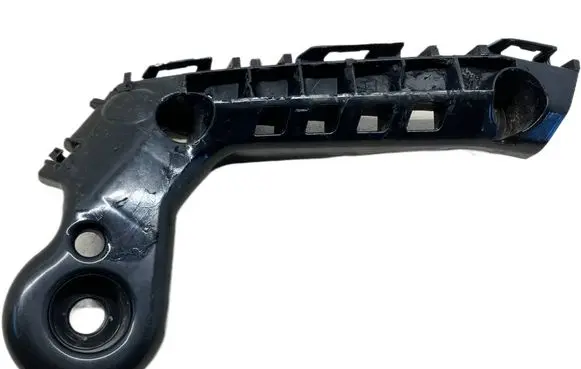Front bumper mounting bracket