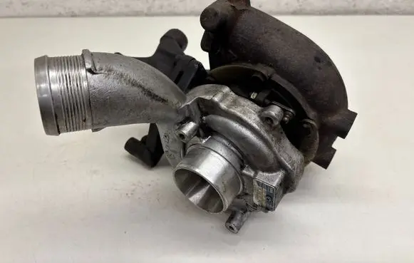 Volkswagen Touareg I Turbo 059145702T