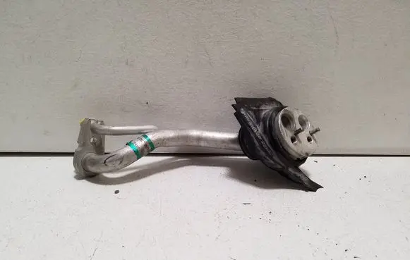 Air conditioning (A/C) pipe/hose