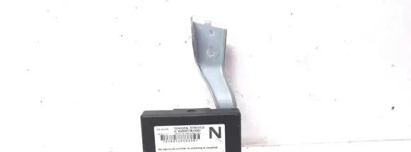 Toyota Avensis T270 Other control units/modules 626978-000