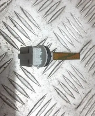 Volkswagen Touran I Interior temperature sensor 4B0820539