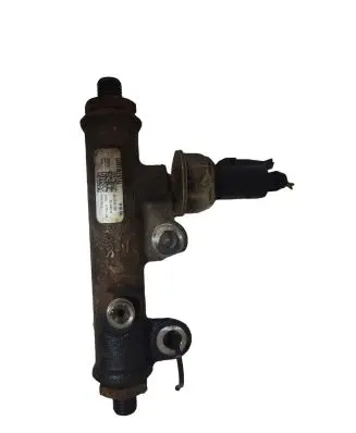 Jaguar XF X250 Fuel main line pipe 4RQ9C066AE 5WS40128 A2C20001297