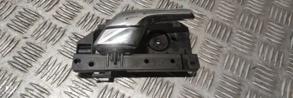 Jaguar XF X250 Front door interior handle 8X2322600AD