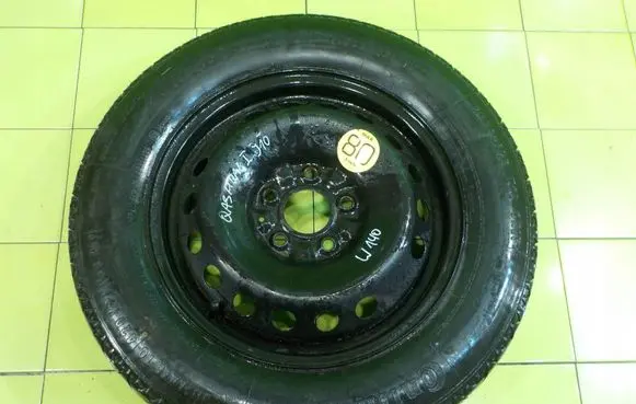 Nissan Qashqai R16 spare wheel 