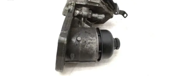 Citroen C6 Oil filter mounting bracket 9682632980