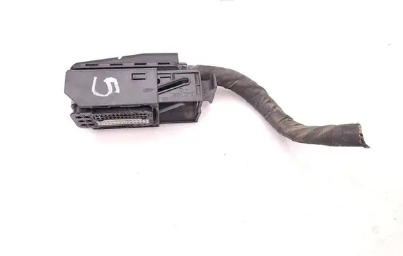 Mercedes-Benz Sprinter W906 ABS module connector plug 0015450930