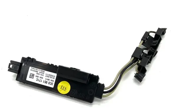 Volkswagen PASSAT B6 Alarm movement detector/sensor 3C0951171C