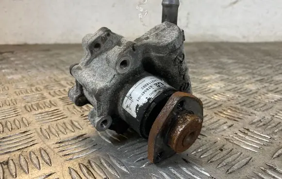 BMW 3 E90 E91 Power steering pump 678045901 LH2114302