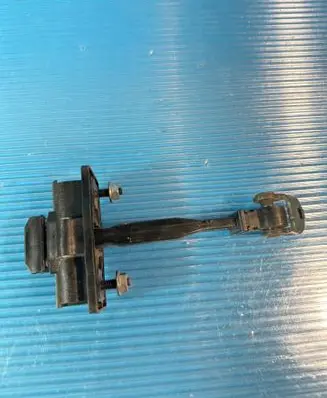 Opel Corsa F Front door check strap stopper 