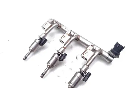 Ford Grand C-MAX Fuel injectors set DM5G9H487AA