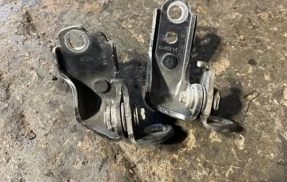 Ford Mondeo MK V Front door hinge set braknumeruczci