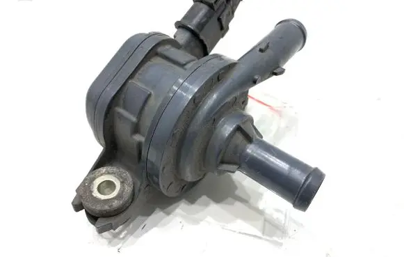Toyota Corolla E210 E21 Oil filter mounting bracket G904047040