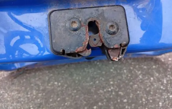 Seat Arosa Tailgate/trunk/boot lock/catch/latch