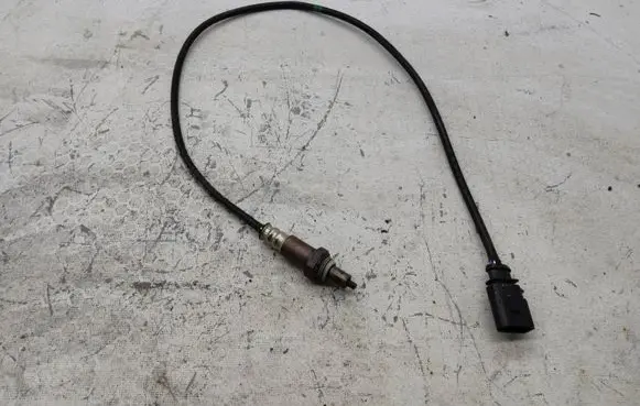 Skoda Kamiq Lambda probe sensor 04E906262GG