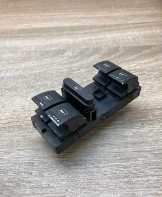 Volkswagen PASSAT B6 Electric window control switch 1K4959857