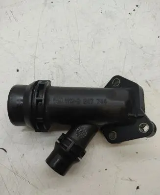 BMW 5 E60 E61 Engine coolant pipe/hose 11122247744